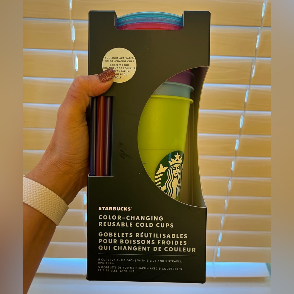 🆕 Starbucks 2022 Color changing cups
